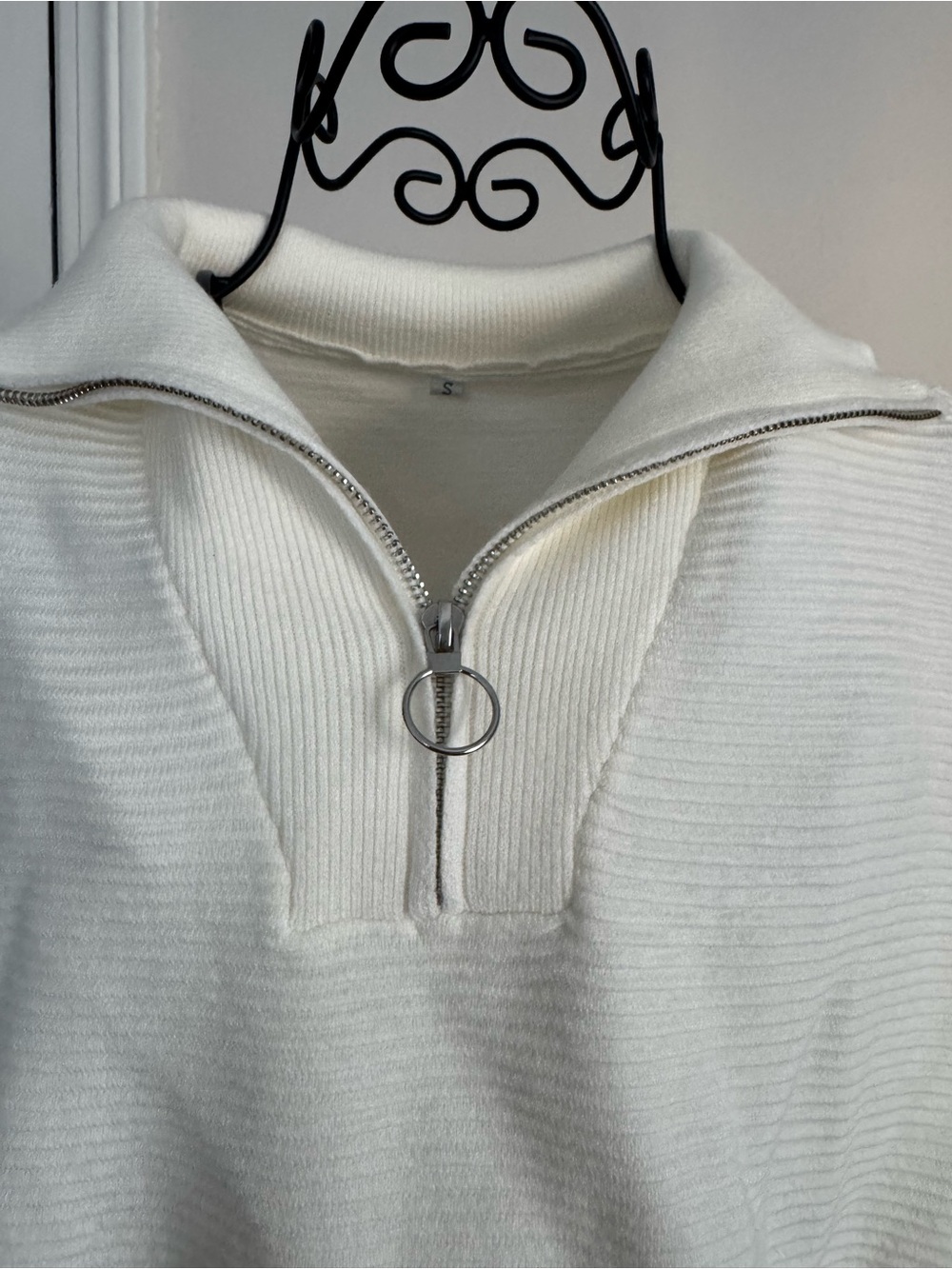 Cream Quarter-Zip Ribbed Pullover with Ring Zipper
